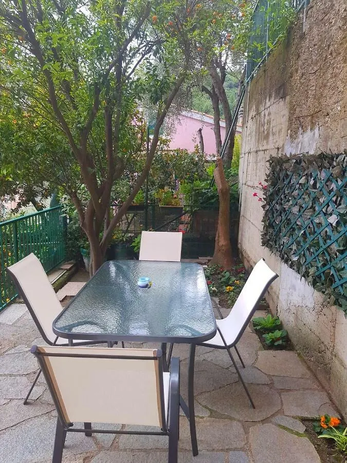 Chez Reny Terrazza Vista Mare Apartment Monterosso al Mare Italy